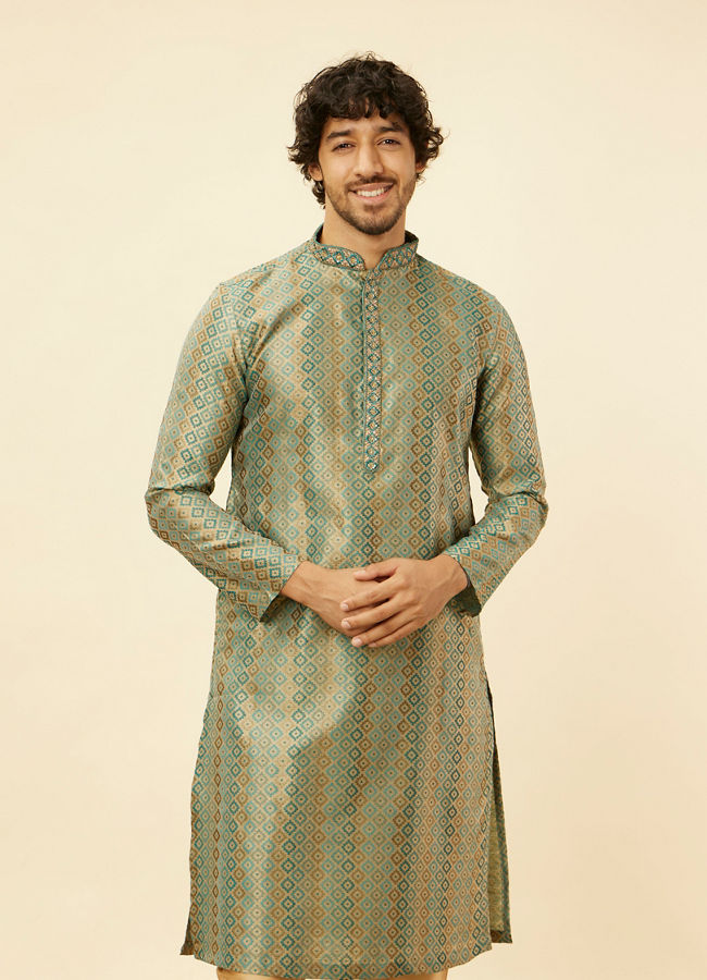 Manyawar Tropical Blue Diamond Patterned Kurta Set