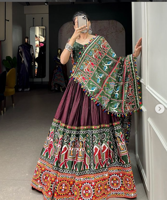 Navratri Fully Stitched Chaniya Choli