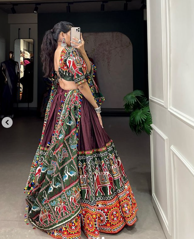 Navratri Fully Stitched Chaniya Choli