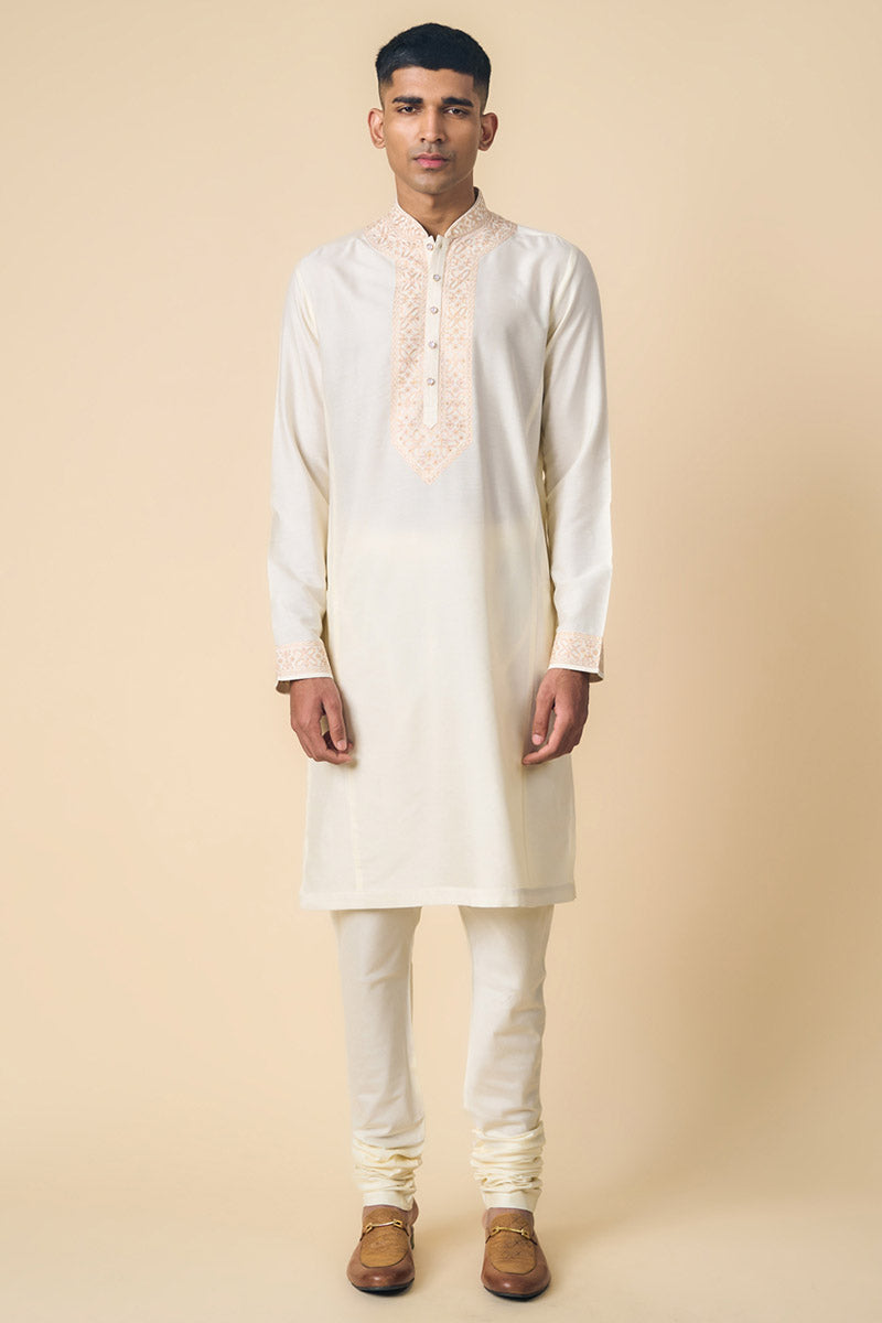 Kurta Set With Resham & Zari Embroidery