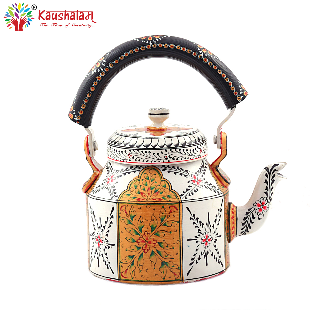 Hand Painted Kettle :  Royal Heritage