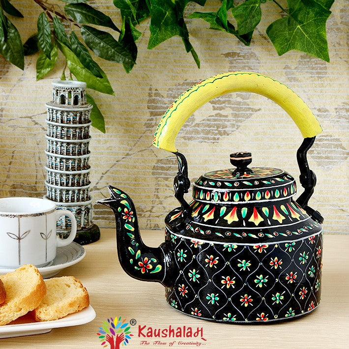 Hand Painted Kettle : Black Beauty