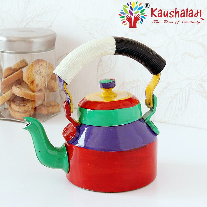 Hand Painted Kettle : 'Chick'