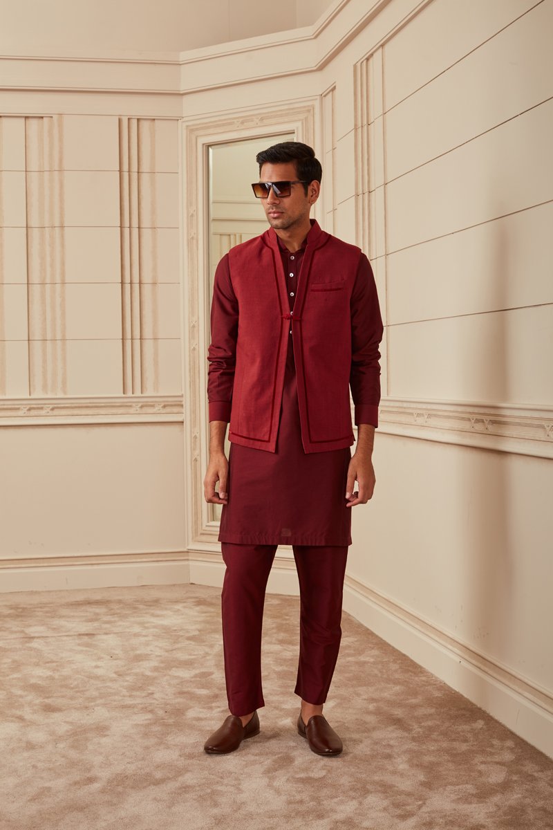 Maroon Bundi With Single Frogging Button