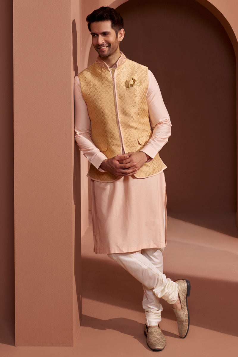 Kurta Bundi Set In Brocade