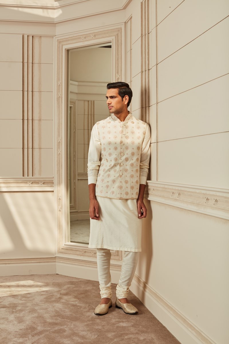 Ivory Thread Embroidered Kurta Bundi Set