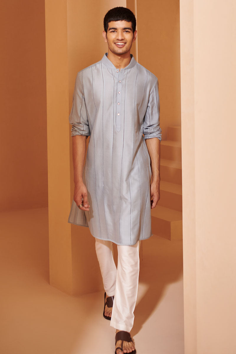 Kurta Set With All Over Jaali Detail