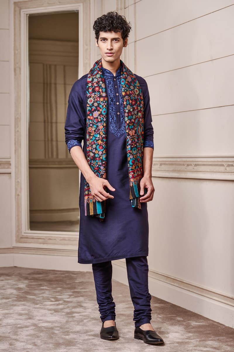 Kurta Set with Embroidered Collar and Placket