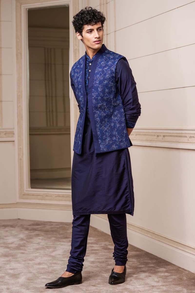 Navy Quilted Bundi