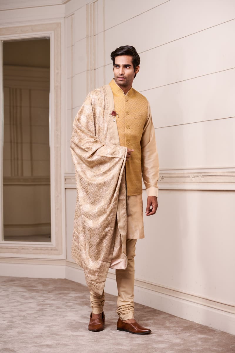 Gold Jacquard Kurta Bundi Set