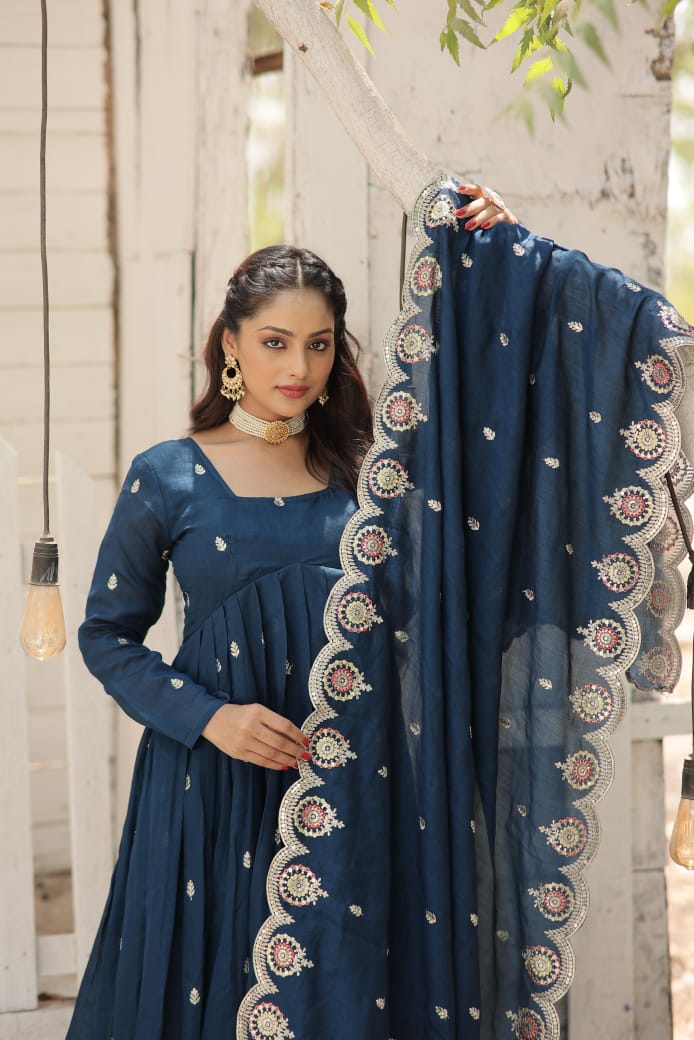 Latest Women Gown With Dupatta Collection