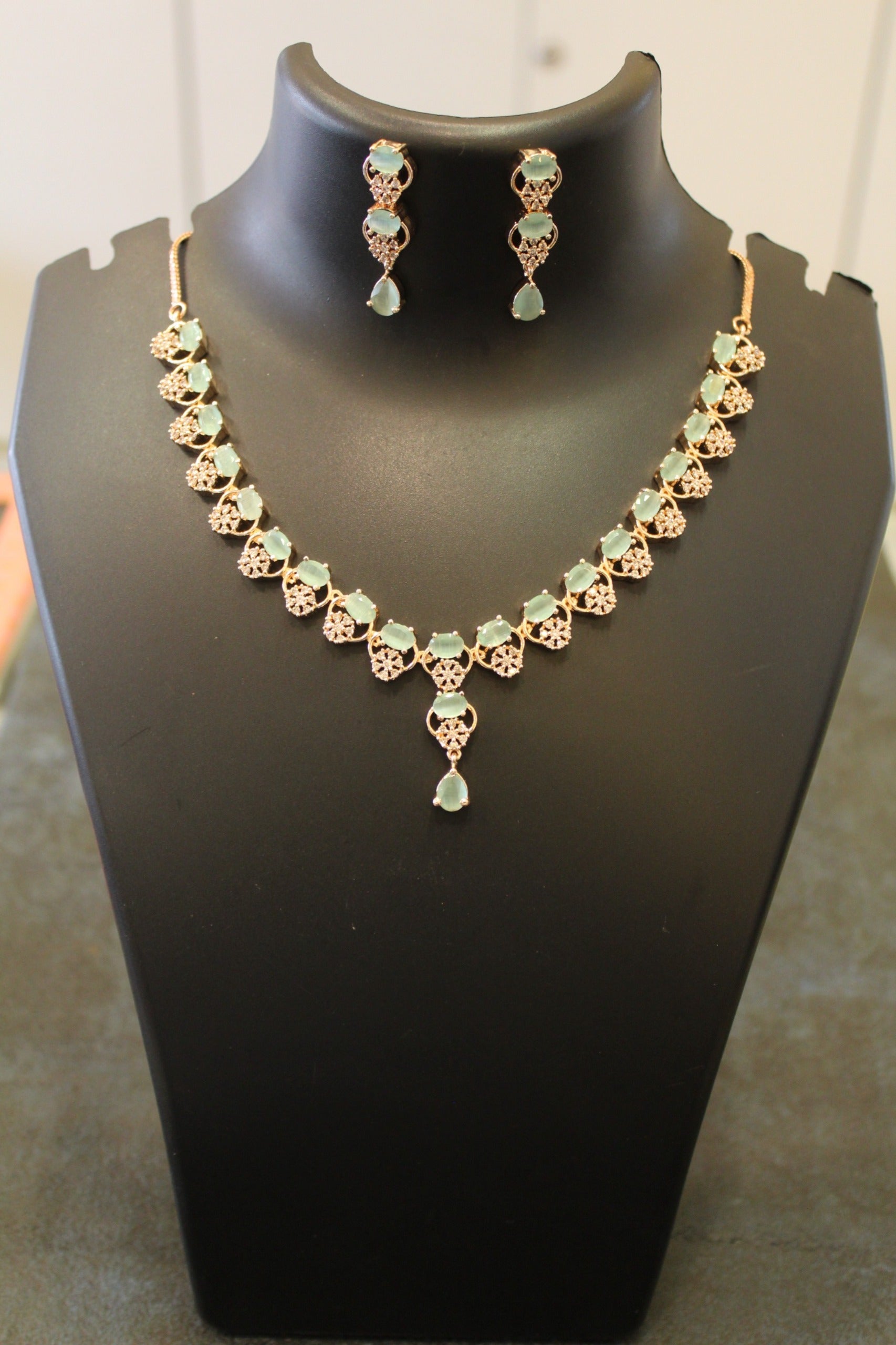 Pastel Green Rose Gold Zirconia Diamond Set