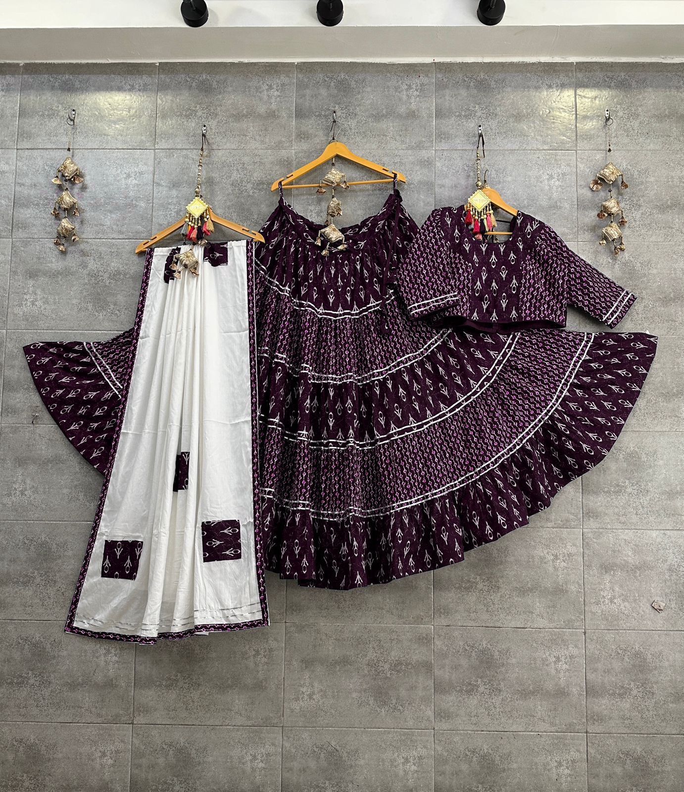 Pure camric cotton chaniya choli with heavy kali pattern