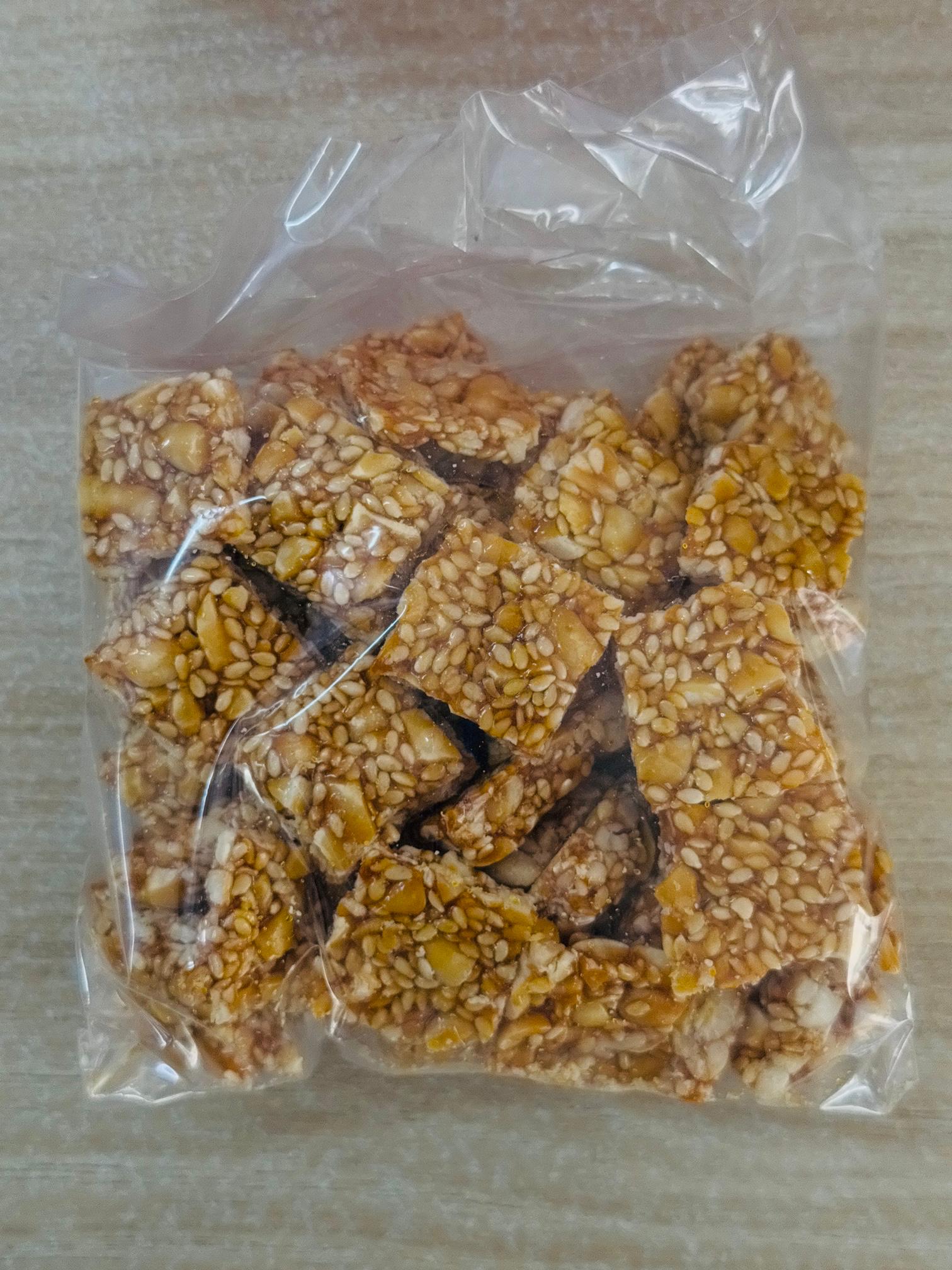 Mahavir Gruh Udhyog Candy Chikki 500 gms