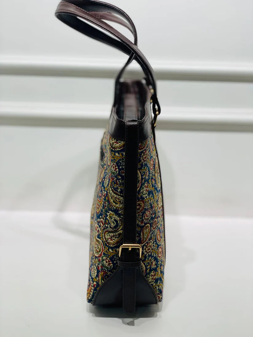 Paisley Charm Office Laptop Bag | Spacious Daily Use
