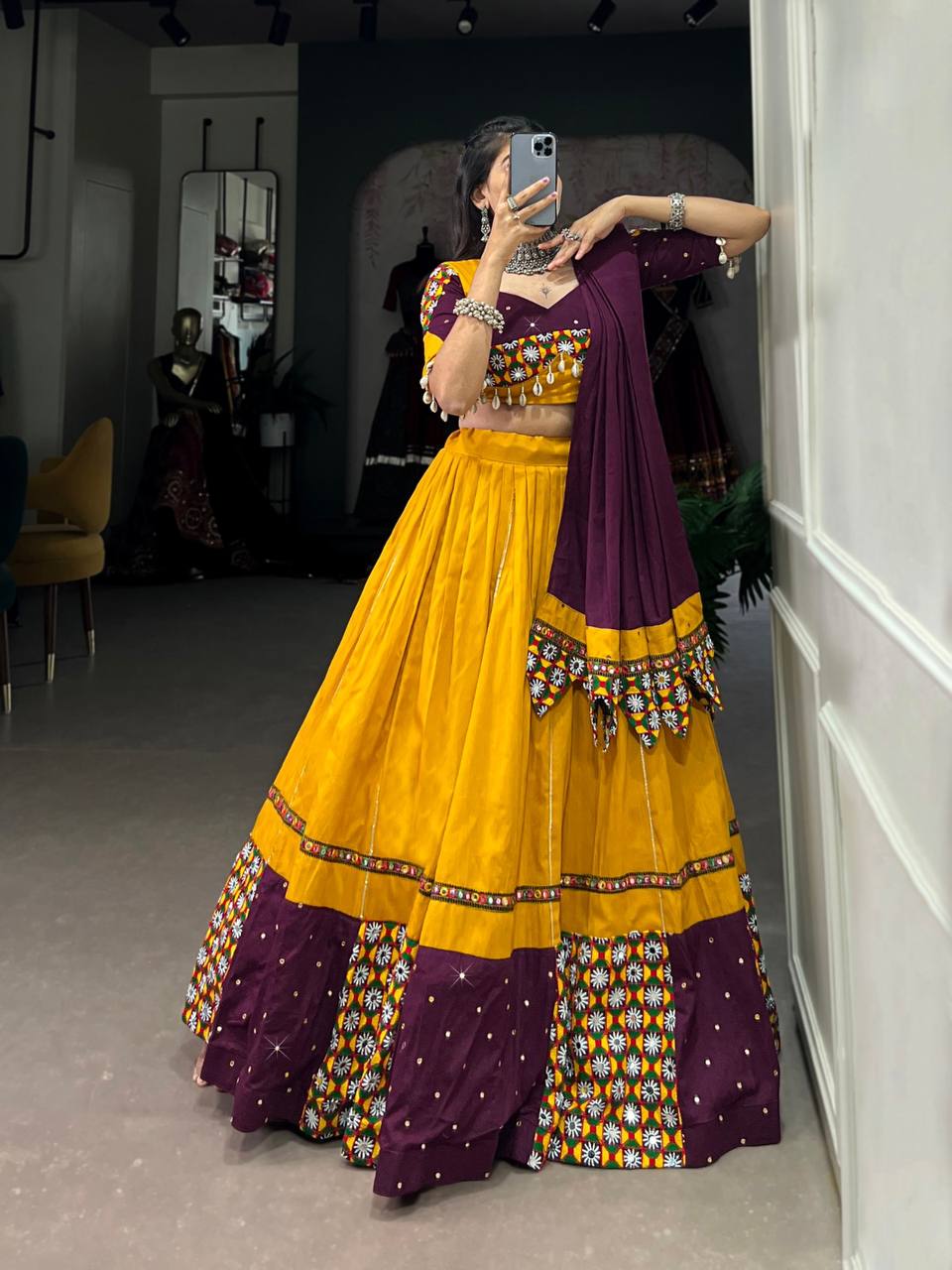 Traditional Lehenga For Navratri | Ready To Wear