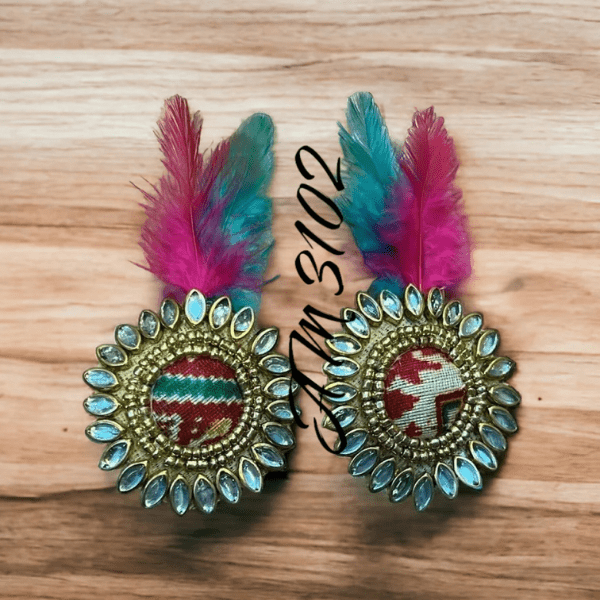 Wedding  multi Welcome Brooch Set Of 15 - India shopping