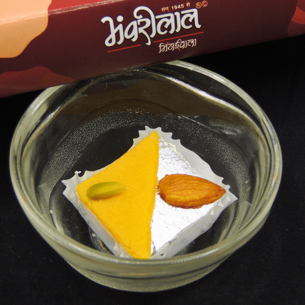 Bhanwarilal  Kaju-Badam biscuit sweet - 500 gms - India shopping