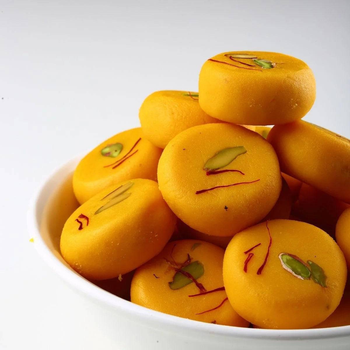 Dadu's Kesar Peda 500 gms - India shopping