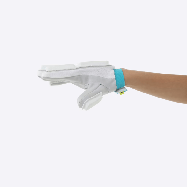 Kids Cricket Batting Gloves Right Handed - India shopping