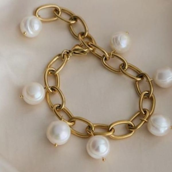 White Pearls Bracelet