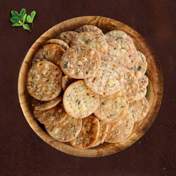 Ganesh Gruh Udyog Special Methi Puri - 250 gms - India shopping