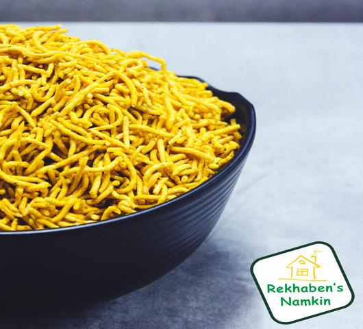 Rekhaben's Garlic  Sev - 400 gms