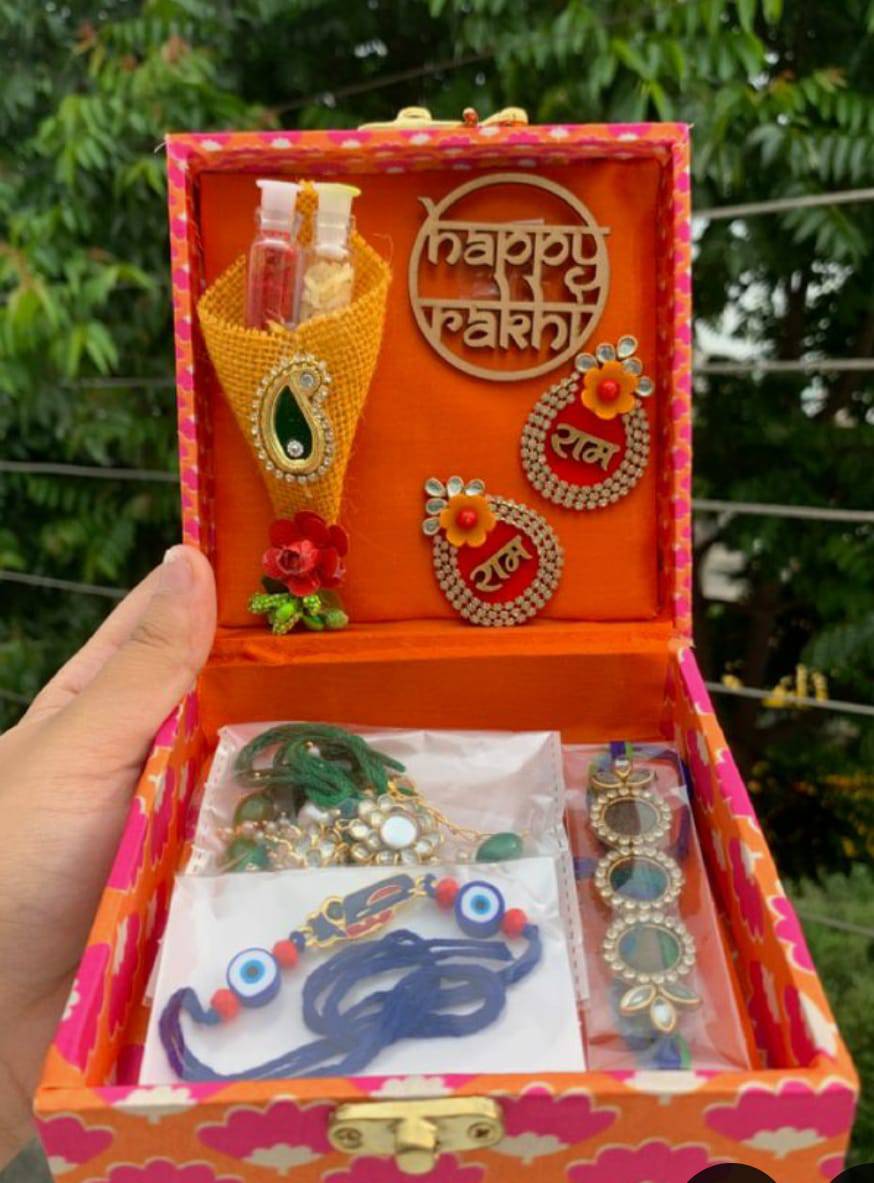 Exotic Rakhi Hamper - India shopping