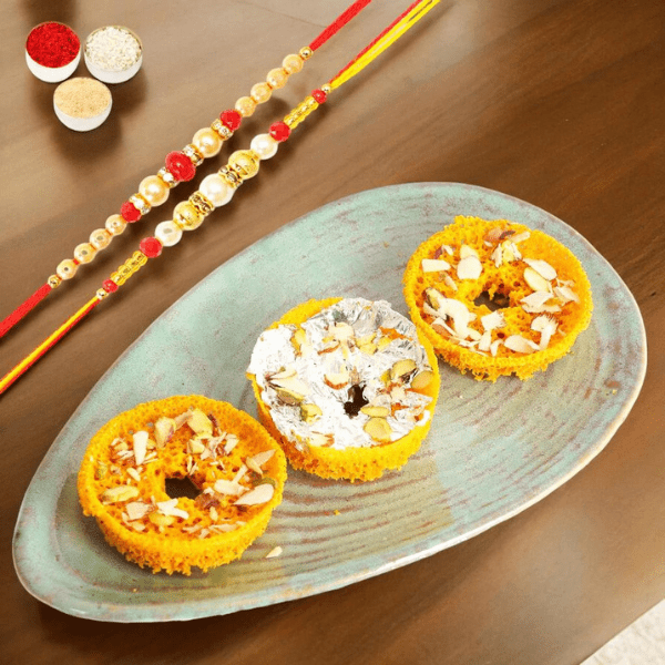 Ghasitaram Mini Fika Ghewar With Couple Rakhi | 5 Pcs Ghewar & 2 Rakhi - India shopping