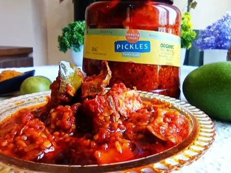 Shreya Snacks Mango Pickle Sour - 500 gms