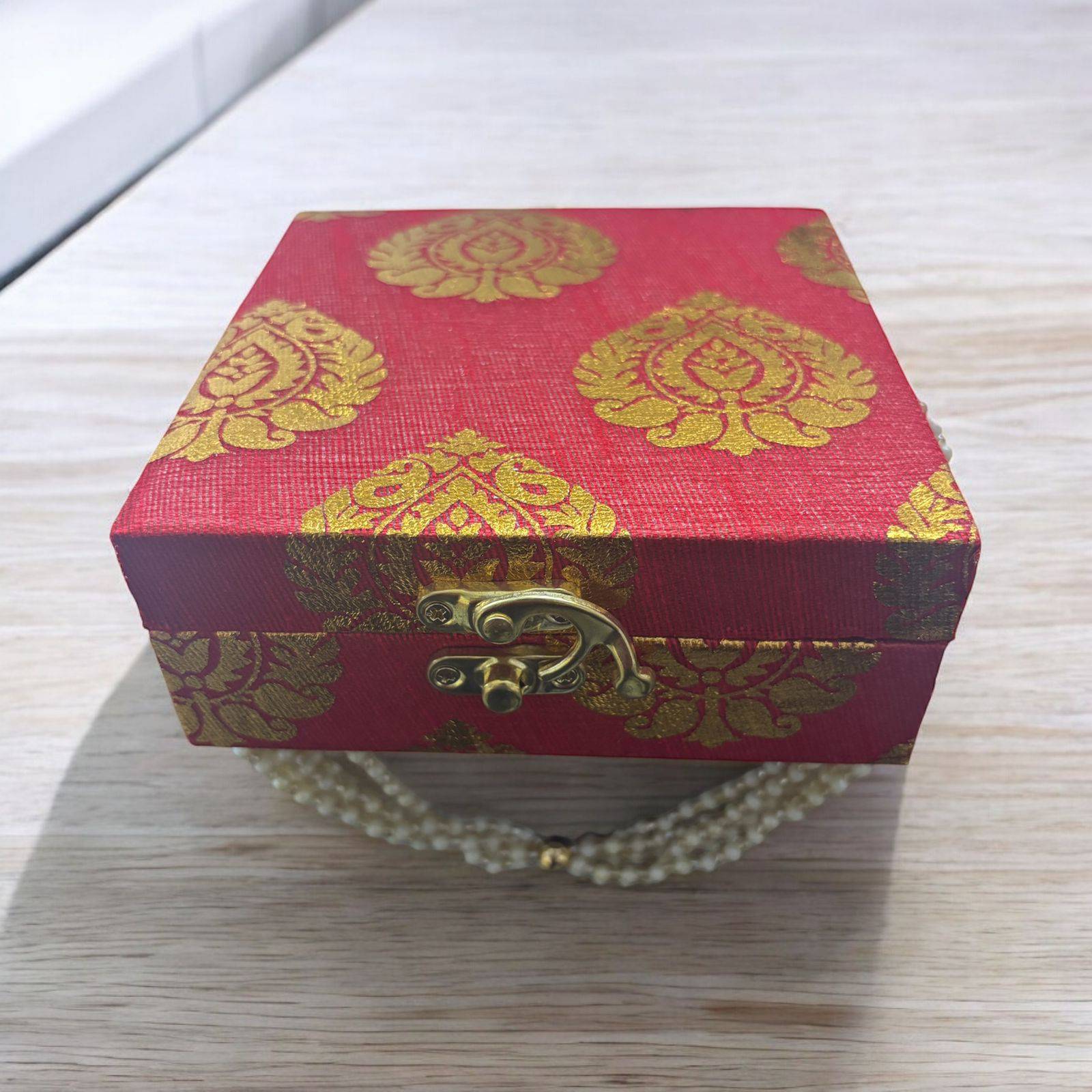 Decorative Gift Set: Elegant Box with Bangle and Candle Holder - India shopping