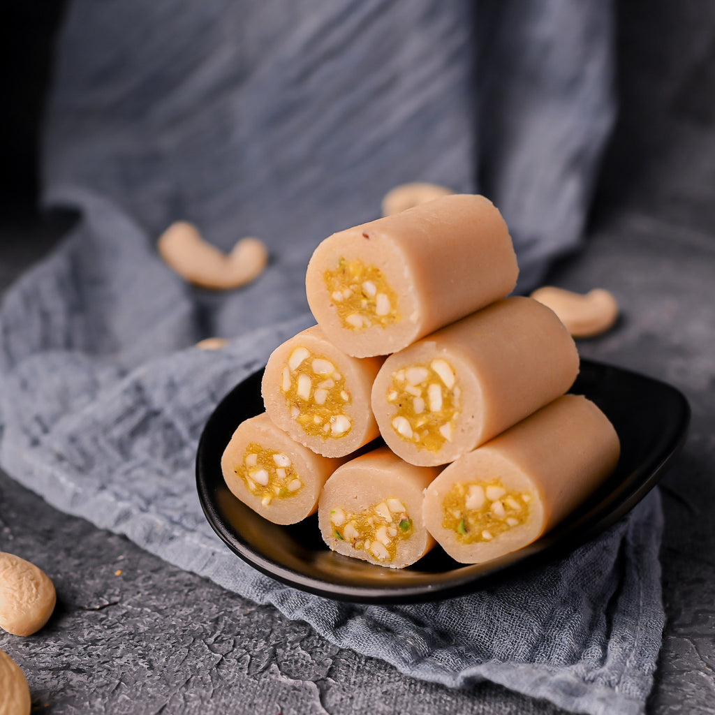 Vellanki Foods Kaju Rolls 500 gms