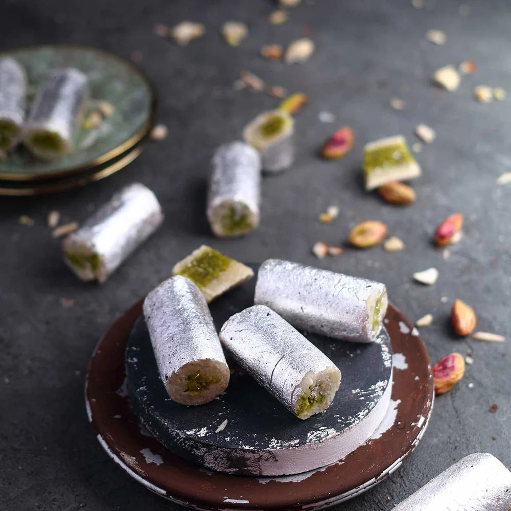 Almond House Kaju Pista Roll 500 gms