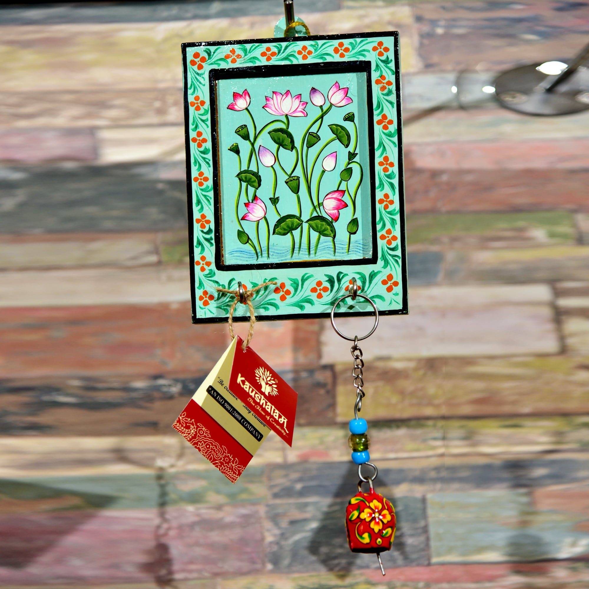 KEY CHAIN HOLDER: 2 KEYS: PICHWAI ART - India shopping