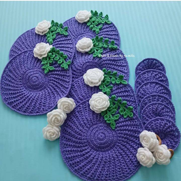 Knits and Knots Indore Lavender Table Mats Set (Set of 6 Mats, 6 Coasters & 6 Napkin Holders) - India shopping