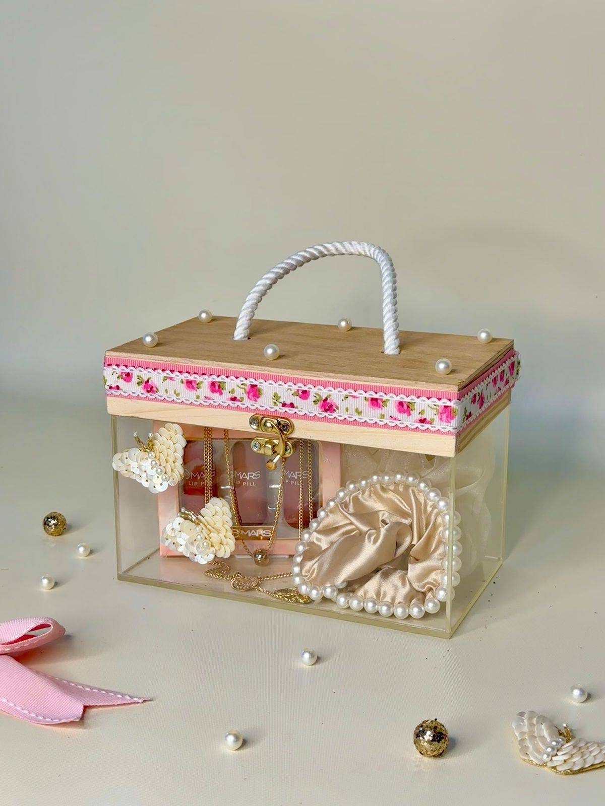 Rakhi Hamper for Sister - India shopping