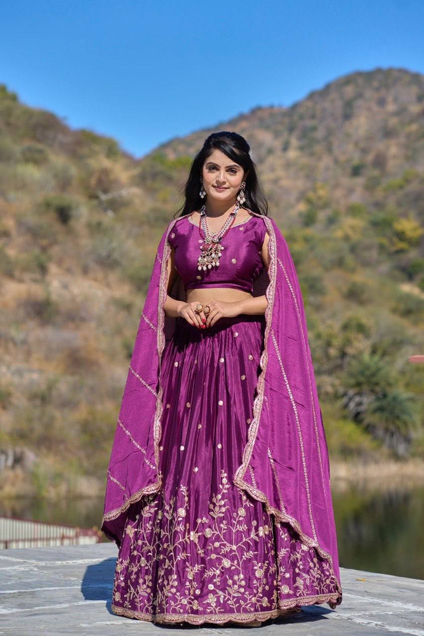 Classical Embroidery Lehenga With Thread and Zari Work | Ready To Wear