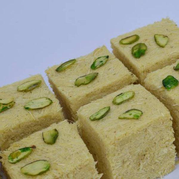 Sohan Papdi by Shyam Sundar Foods - 500 gms - India shopping