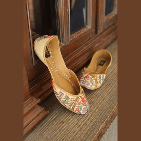 Juttis - Multi Color Embroidered Charming Floweret - India shopping