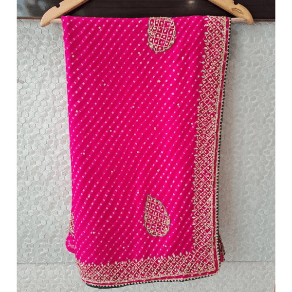 Taraji sarees Premium Lehriya Saree - India shopping