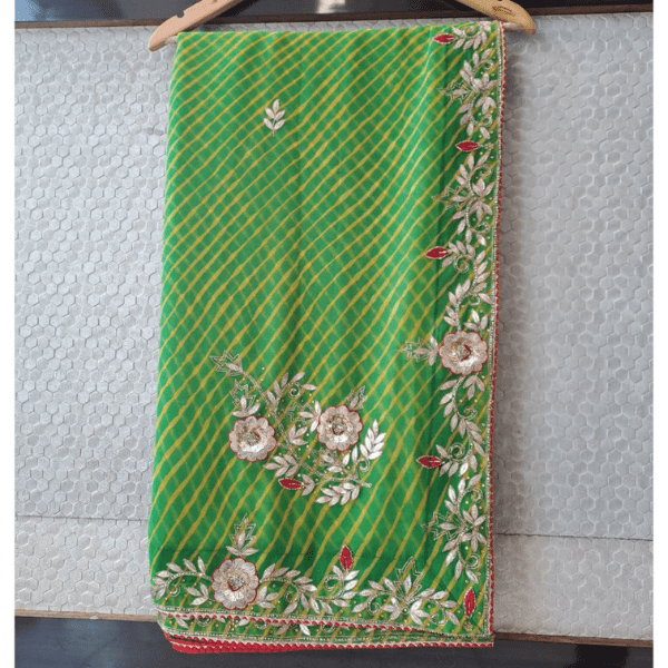 Taraji sarees Premium Lehriya Saree - India shopping