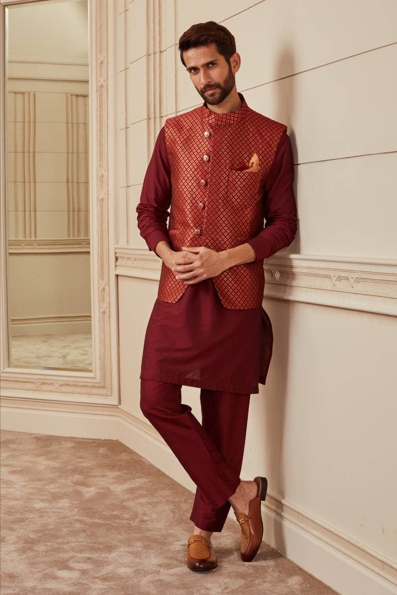 Tasva Brocade Bundi With Kurta Chudidar - India shopping