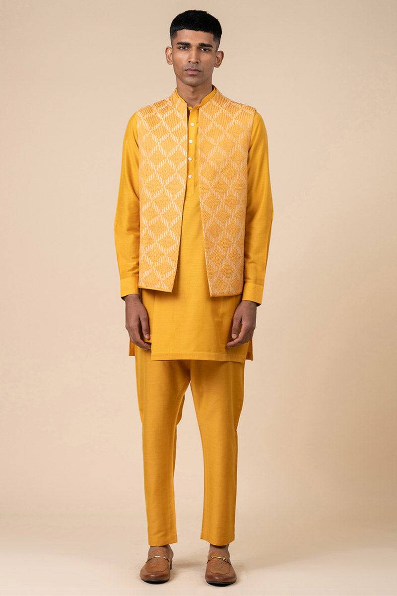 Tasva Yellow Kurta Bundi Set With All Over Texturing - India shopping