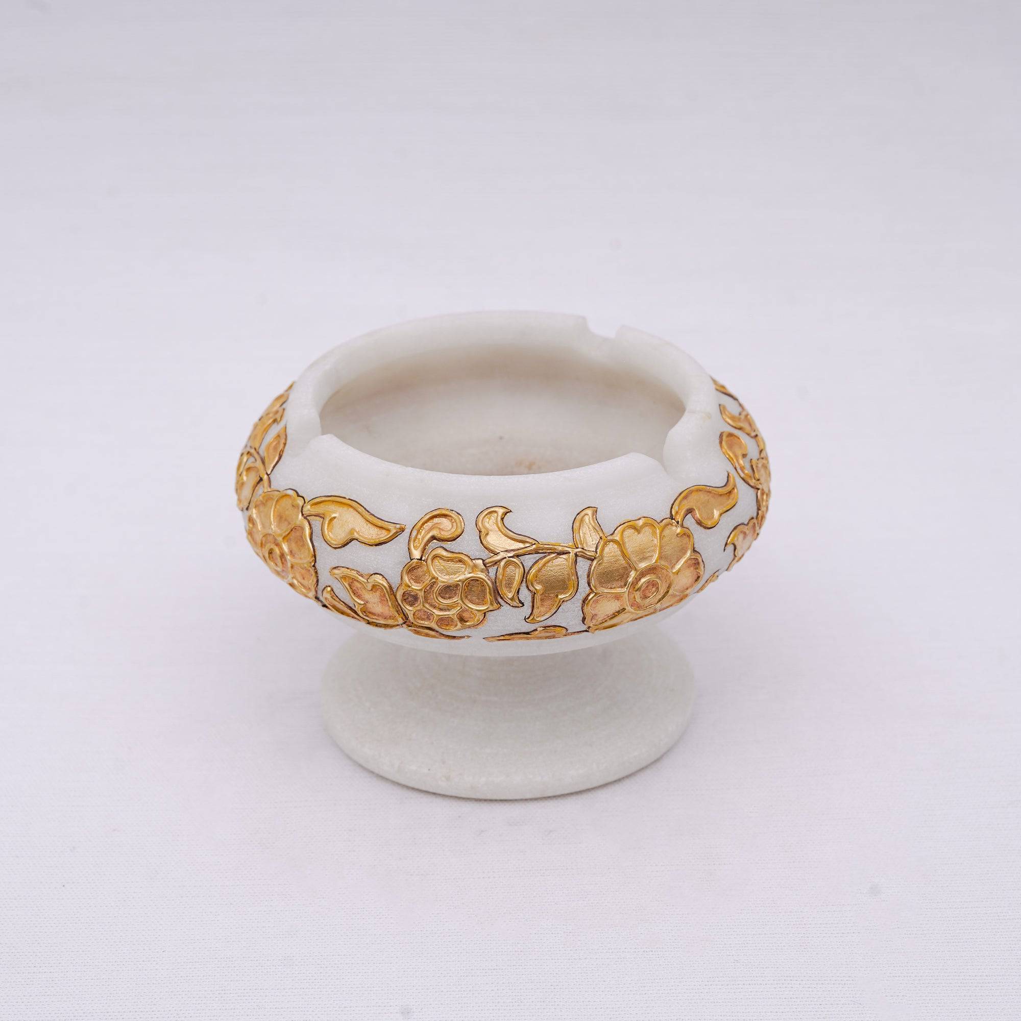 White Marble Ash Tray Round shaped Minakari Handpainted Ash Tray - 4 x 3 x 3 inches - India shopping