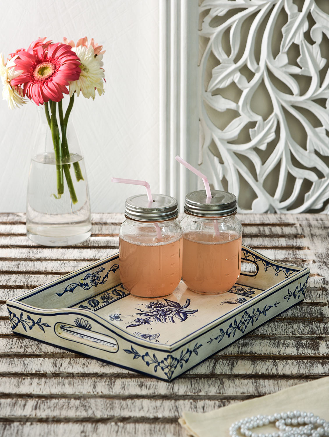 Hand Painted tray set of 2 : Mughal Floral